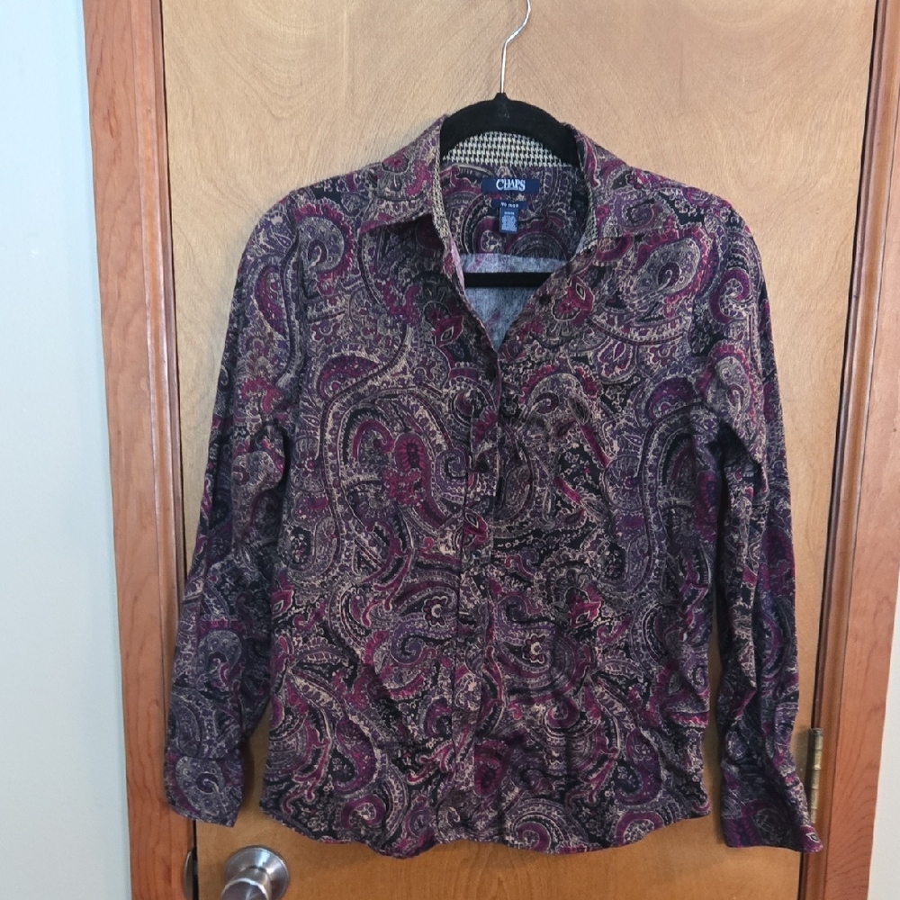 Chaps Button Front Paisley Top M